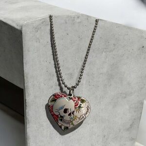 Ed Hardy skull with rose heart shape stainless